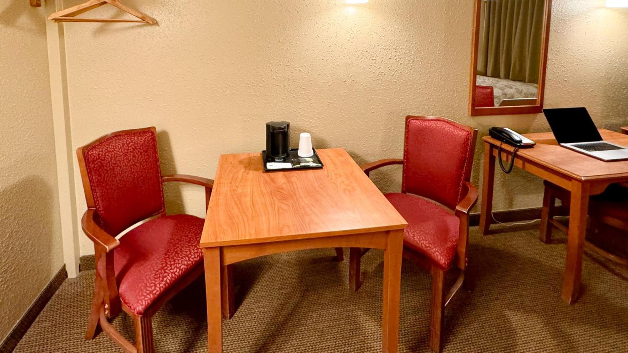 Young'S Motel Tok Zewnętrze zdjęcie